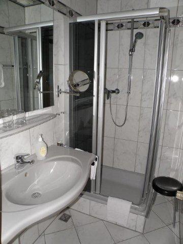 Hotel Borger Frankfurt am Main ภายนอก รูปภาพ
